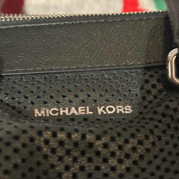 Michael Kors Libby Large Perforated Leather Travel Tote Bag (Black) - Picture 2 of 14
